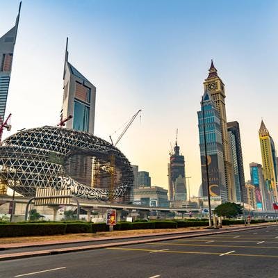 Demystifying UAE Golden Visa Requirements - Fibrepayments.com